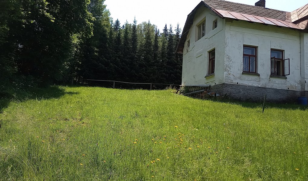 Prodej domu 200 m² s pozemkem 1 072 m², Albrechtice v Jizerských horách – náhled fotky 7