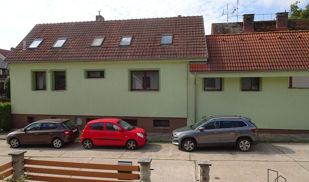 Prodej ubytovacího objektu 250 m², Pardubice – náhled fotky 5