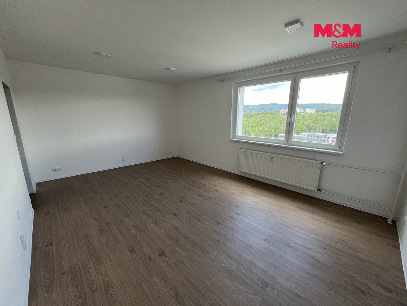 Pronájem bytu 1+1 40 m² – fotografie 3