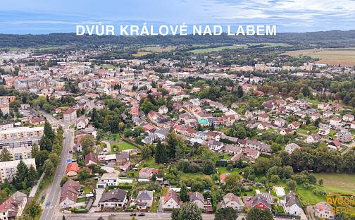 Prodej stavebního pozemku 2 275 m², Slunečná, Dvůr Králové nad Labem, okres Trutnov