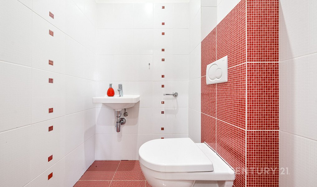 Pronájem domu 210 m² s pozemkem 1 586 m², Mukařov – náhled fotky 21