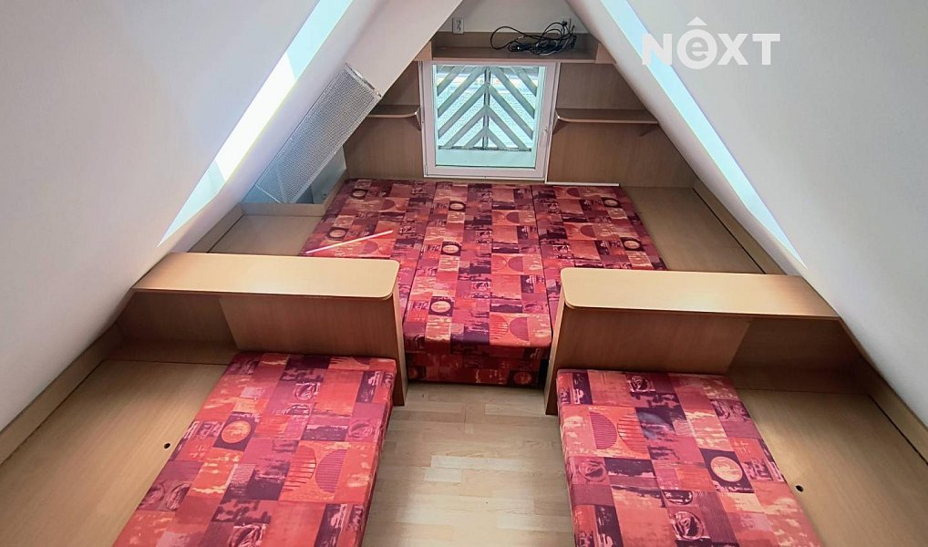 Pronájem bytu 3+kk 75 m², Strážné – náhled fotky 9