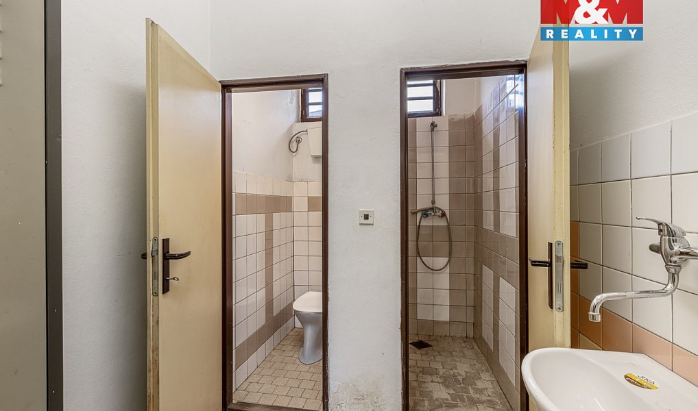 Prodej domu 345 m² s pozemkem 557 m², Kryry – náhled fotky 13