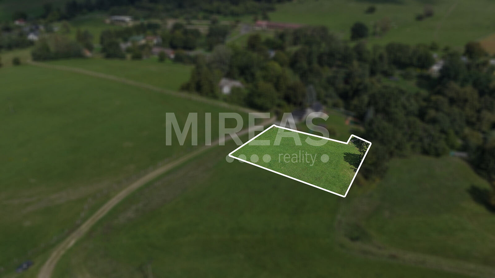Prodej stavebního pozemku 2 511 m² – fotografie 5