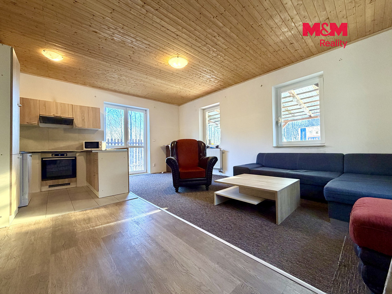 Prodej domu 80 m² s pozemkem 556 m² – fotografie 2
