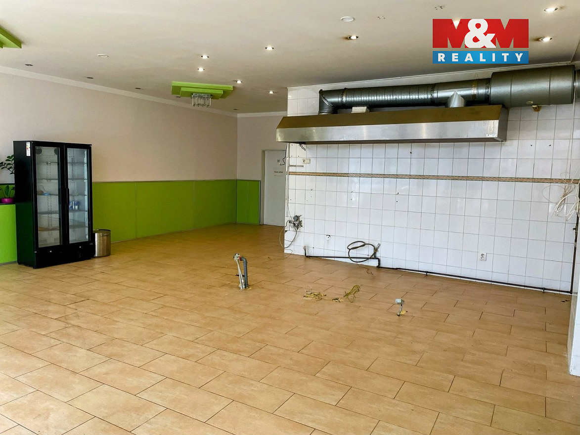 Pronájem obchodních prostor 140 m² – fotografie 3