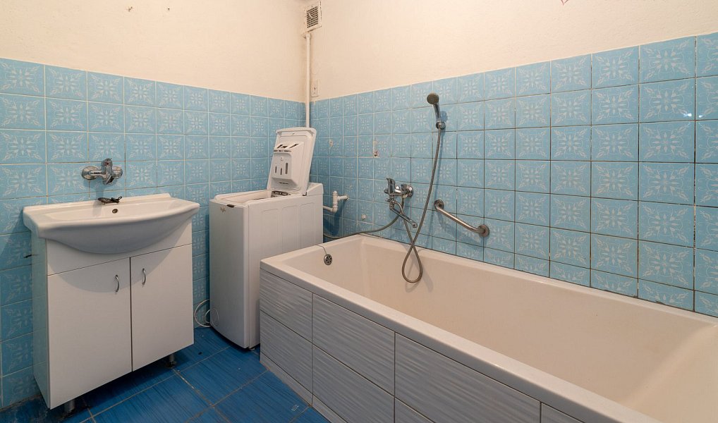 Prodej domu 227 m² s pozemkem 3 154 m², Křenovice – náhled fotky 5