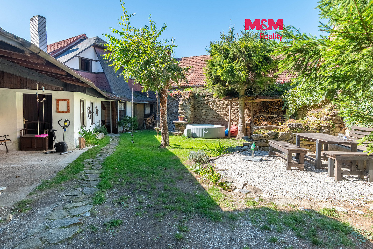 Prodej chaty/chalupy 210 m² s pozemkem 533 m²