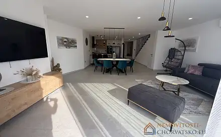 Prodej domu 214 m² s pozemkem 214 m², Opatija - Okolica, Chorvatsko