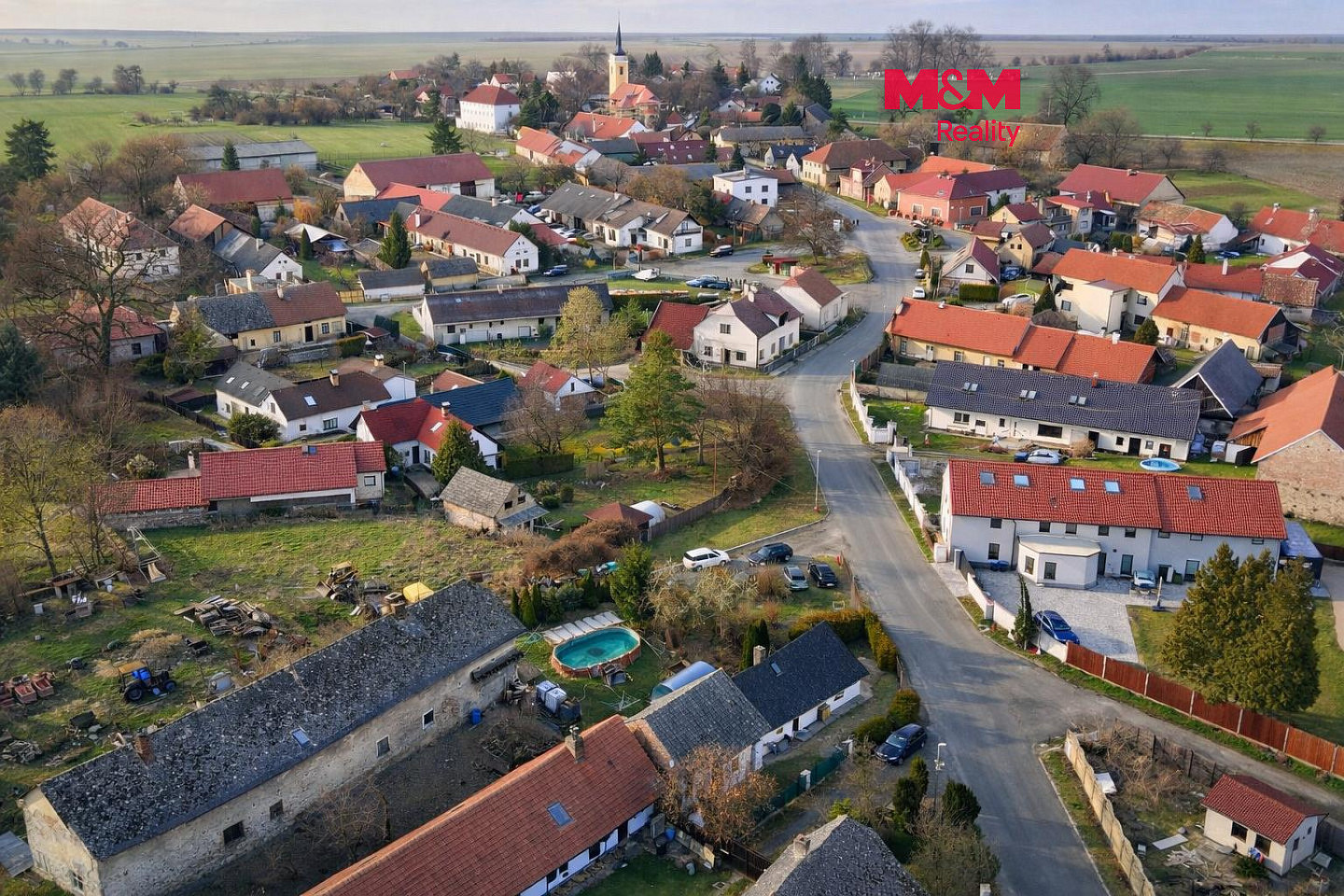 Prodej stavebního pozemku 2 006 m²