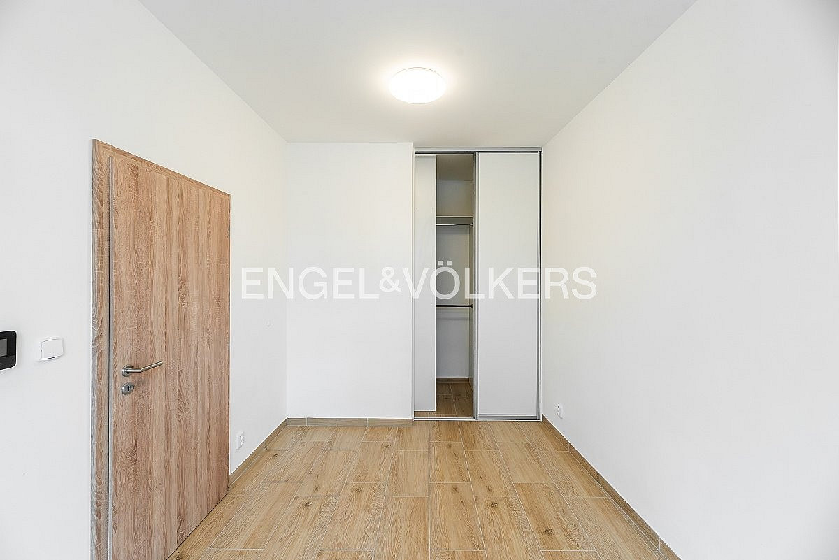 Pronájem bytu 1+1 34 m² – fotografie 5