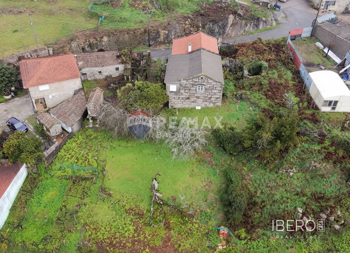 Prodej domu 75 m² s pozemkem 1 292 m² — photo 2