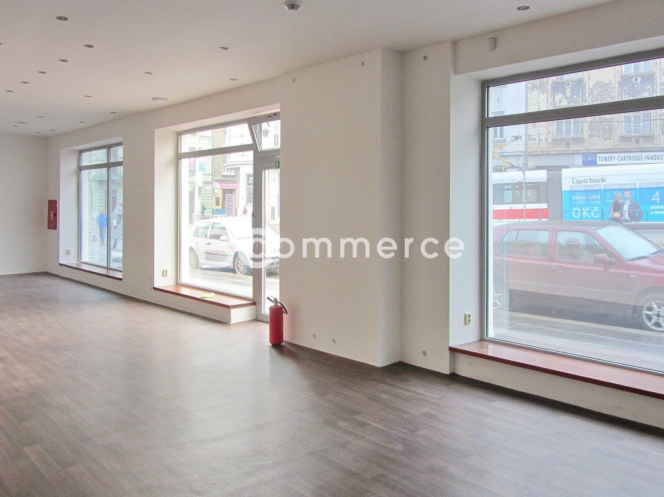 Pronájem obchodních prostor 115 m²