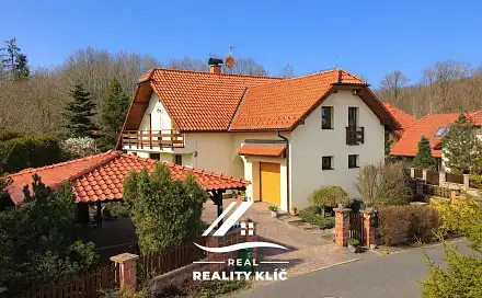 Prodej domu 264 m² s pozemkem 1 003 m², Ostružinová, Ostrava - Plesná