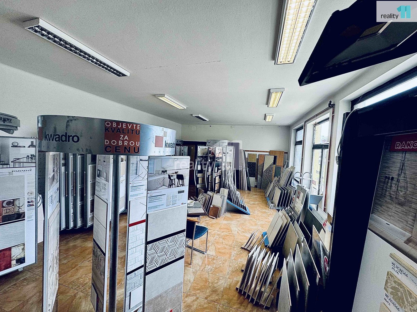 Pronájem obchodních prostor 168 m² – fotografie 5