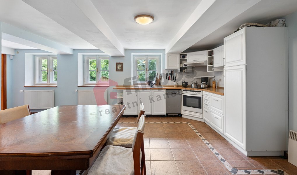 Prodej domu 540 m² s pozemkem 168 676 m², Svijanský Újezd – náhled fotky 7