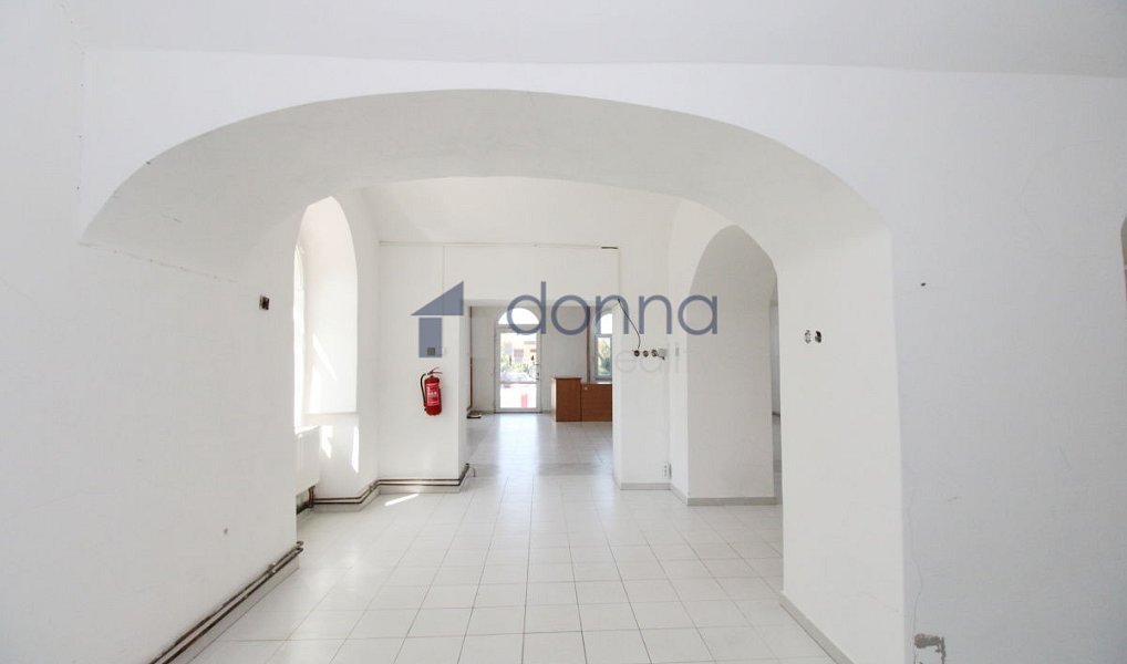 Pronájem obchodních prostor 120 m², Praha – náhled fotky 6