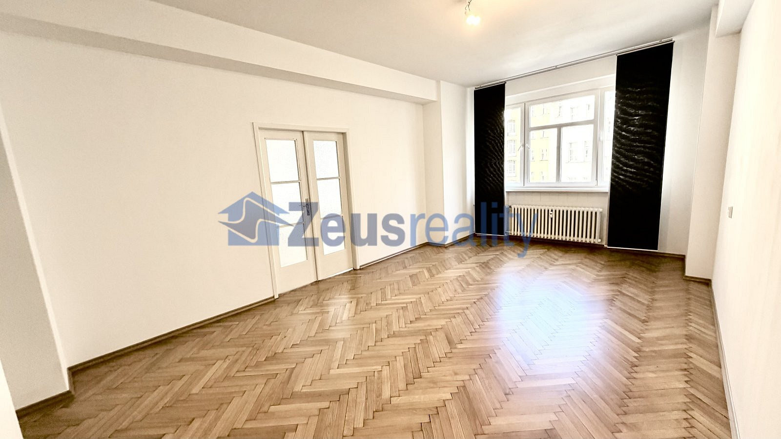 Pronájem bytu 3+1 116 m² — photo 4