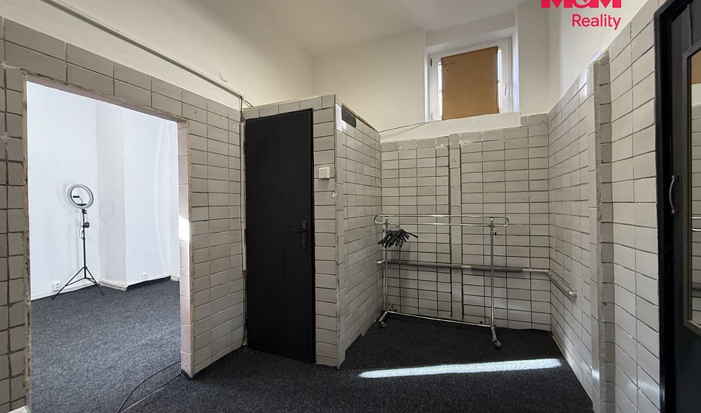 Pronájem obchodních prostor 56 m², Karviná – náhled fotky 4