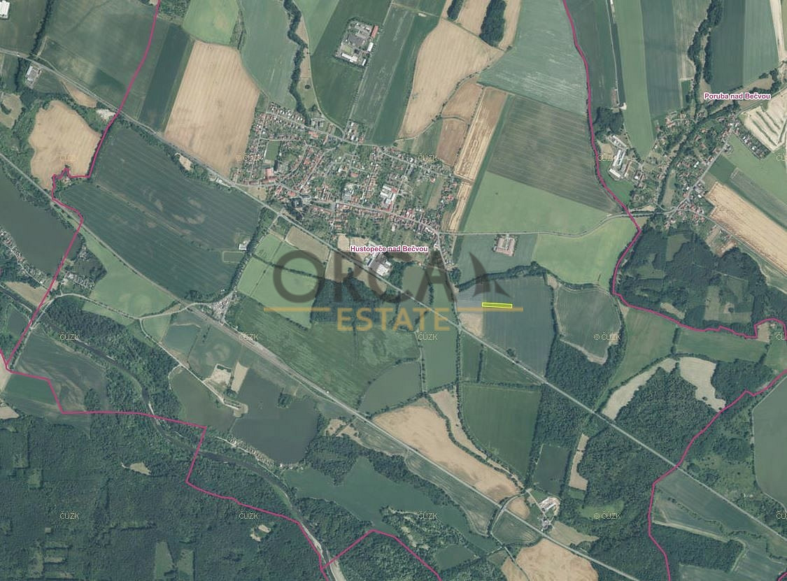 Prodej pole 1 685 m² – fotografie 2