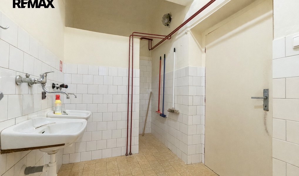 Prodej obchodních prostor 284 m², Děčín – náhled fotky 19