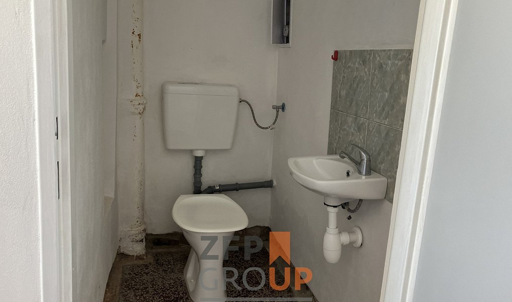 Pronájem obchodních prostor 47 m², Moravské Budějovice – náhled fotky 7