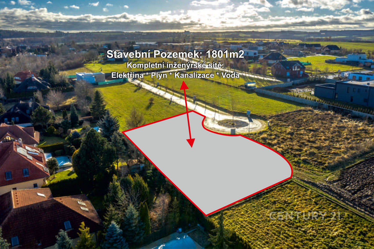 Prodej stavebního pozemku 1 801 m² – fotografie 2