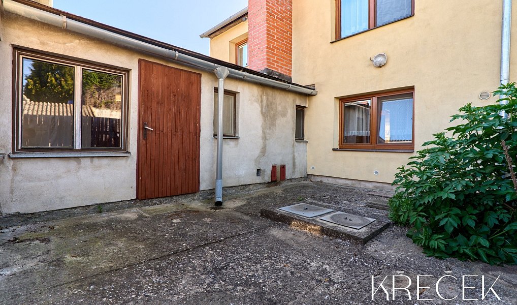 Prodej domu 140 m² s pozemkem 168 m², Jaroměřice nad Rokytnou – náhled fotky 11