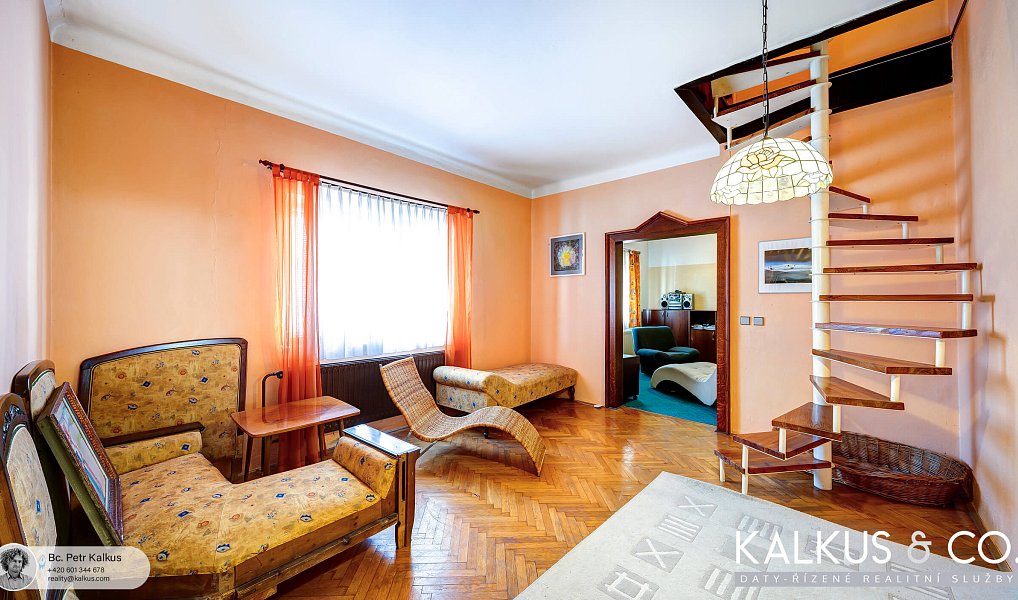 Prodej domu 177 m² s pozemkem 1 009 m², Hradec Králové – náhled fotky 8
