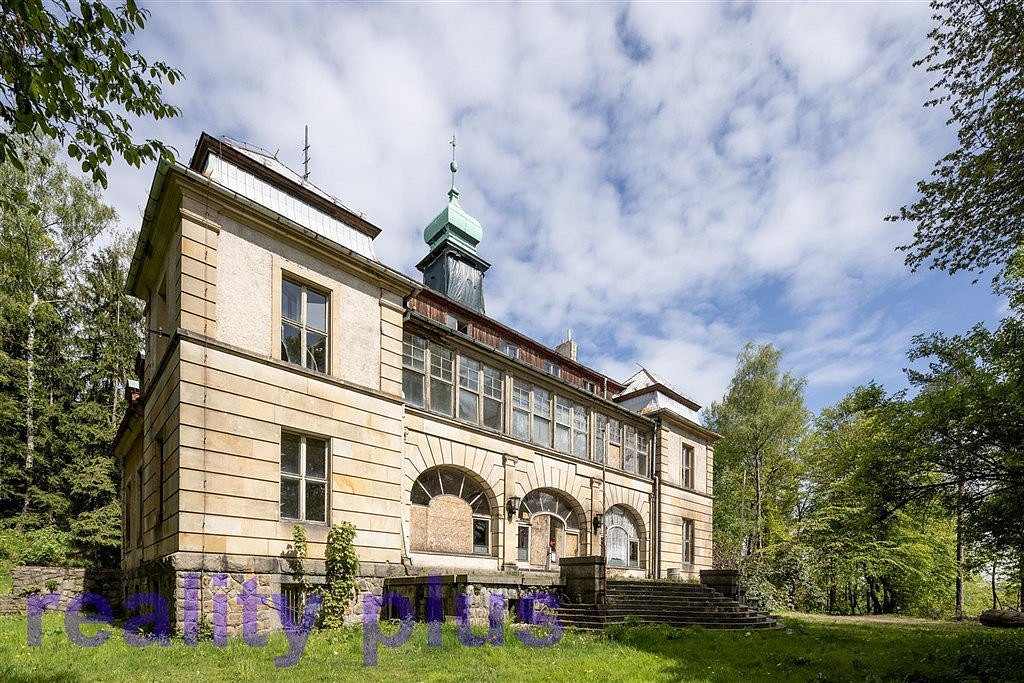 Prodej komerčního objektu (jiného typu) 1 000 m² – fotografie 3
