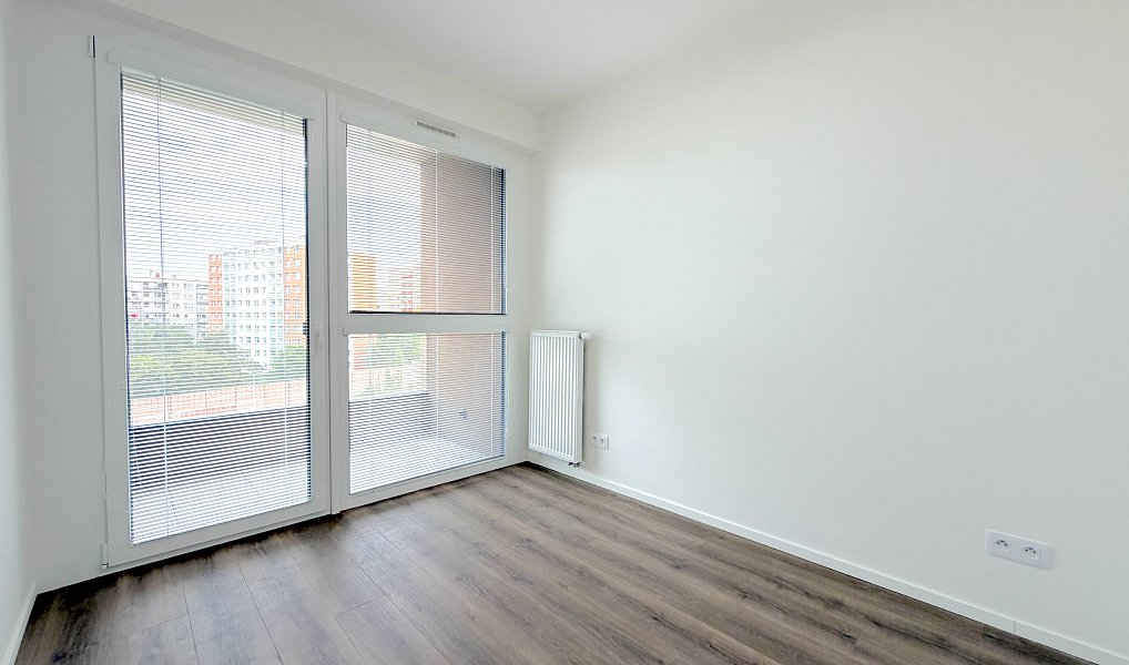 Prodej bytu 2+kk 35 m², Praha – náhled fotky 14