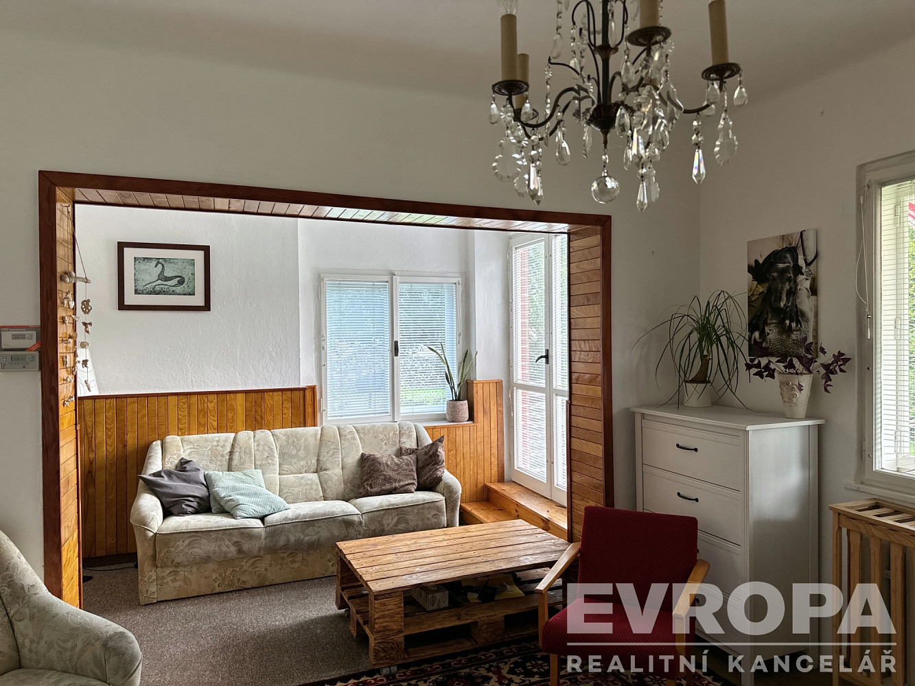 Prodej domu 189 m² s pozemkem 1 090 m² – pohled 6