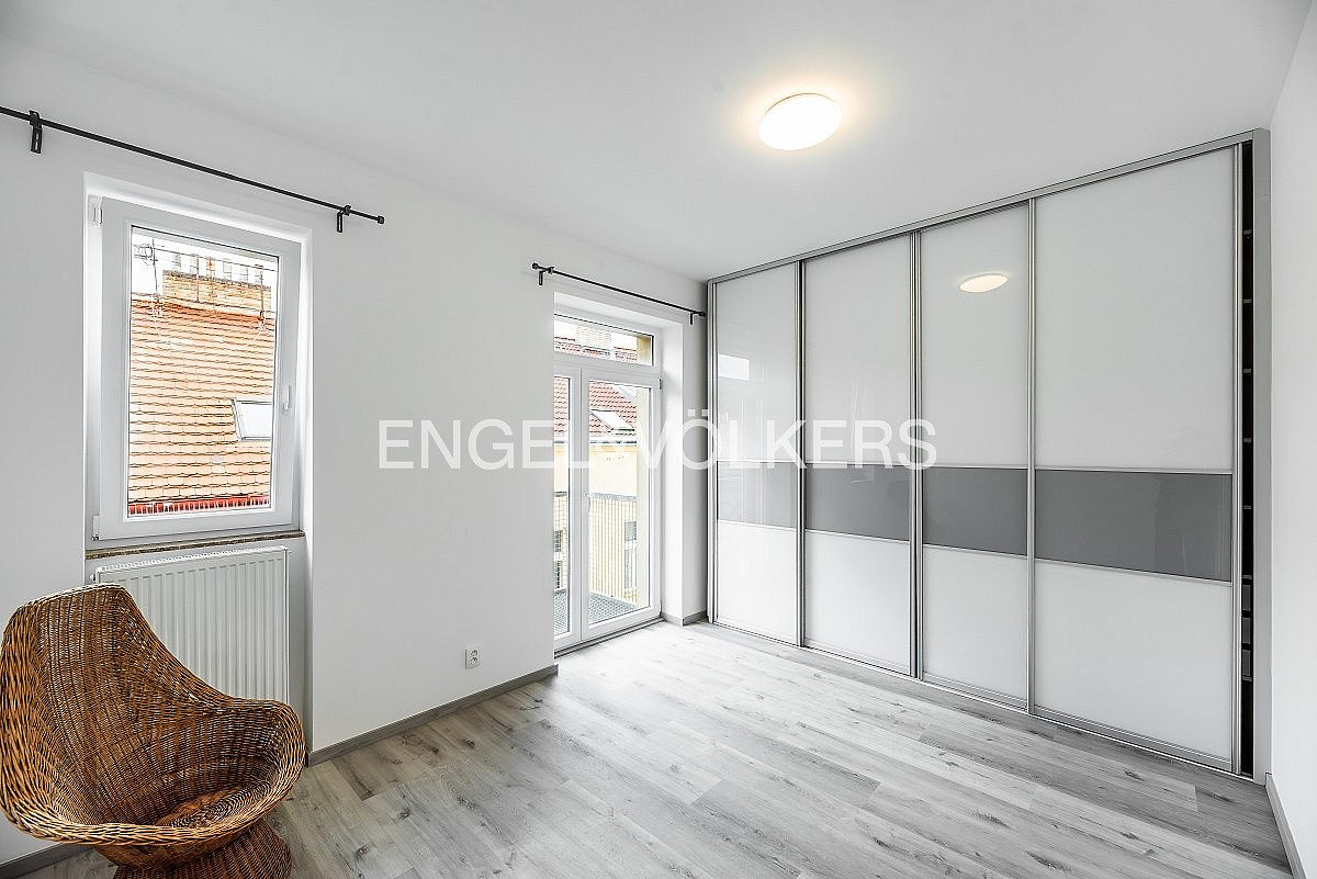 Pronájem bytu 2+kk 63 m² – fotografie 4