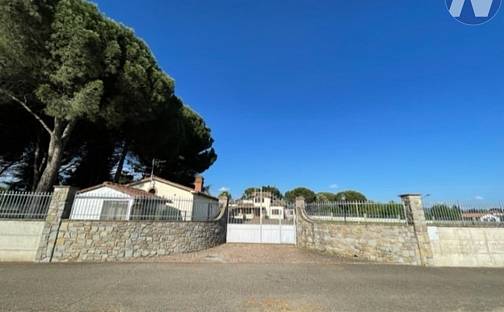 Prodej domu 200 m² s pozemkem 9 000 m², Civitella in Val di Chiana, Provincie Arezzo, Itálie