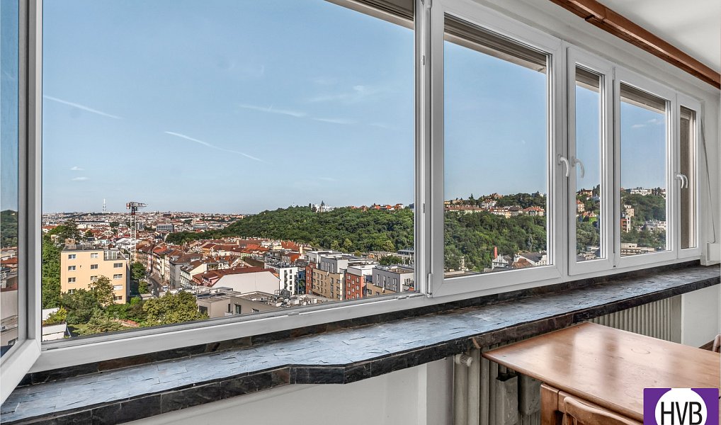 Prodej bytu 4+1 87 m², Praha – náhled fotky 3