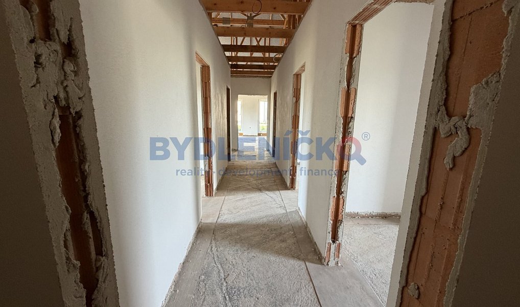 Prodej domu 193 m² s pozemkem 996 m², Kamenná – náhled fotky 17