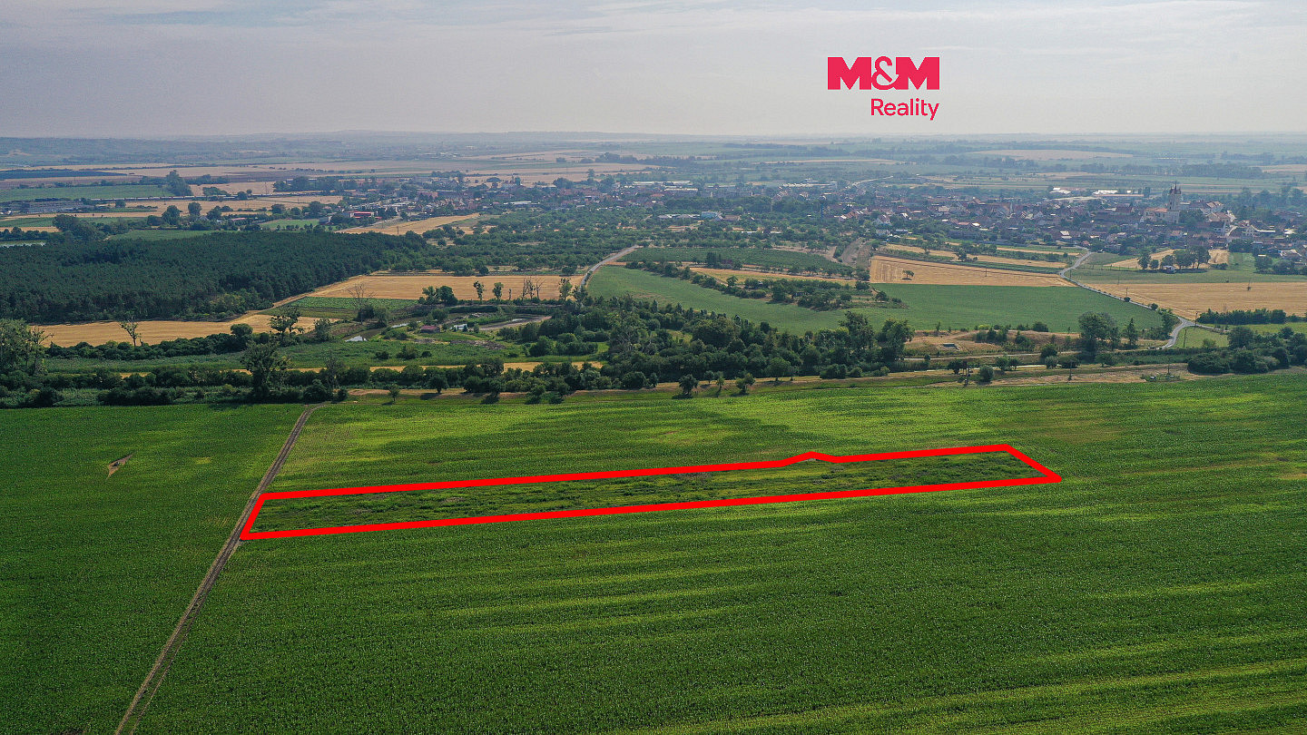 Prodej pole 9 227 m²