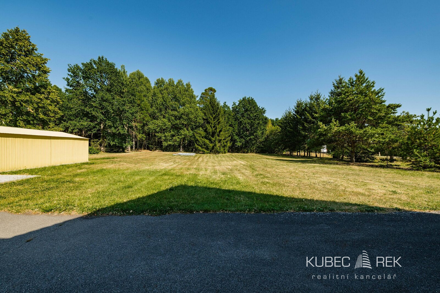 Prodej stavebního pozemku 2 310 m² – fotografie 4