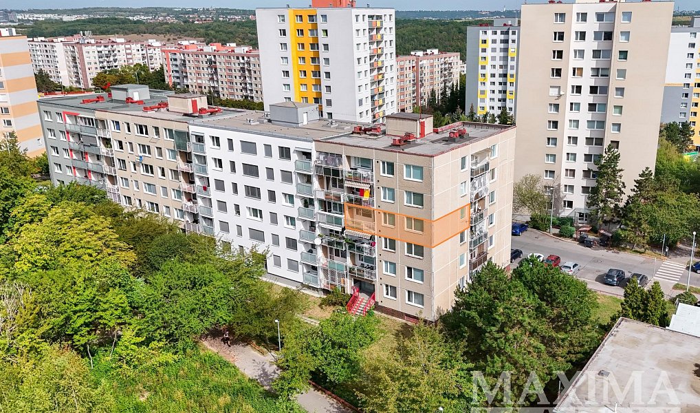Prodej bytu 3+1 76 m², Praha – náhled fotky 26
