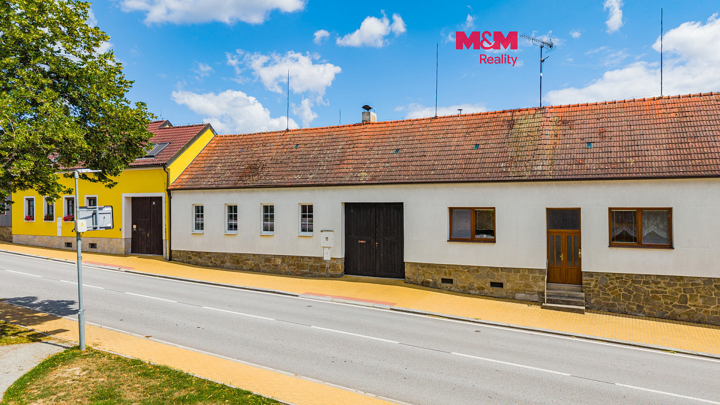 Prodej domu 103 m² s pozemkem 1 396 m²