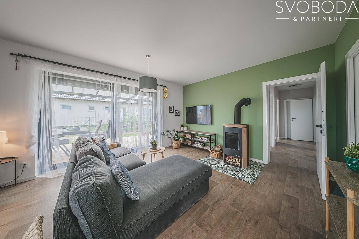 Prodej domu 142 m² s pozemkem 900 m² – fotografie 2