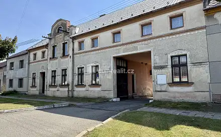 Prodej kanceláře 840 m², Pravčice, okres Kroměříž