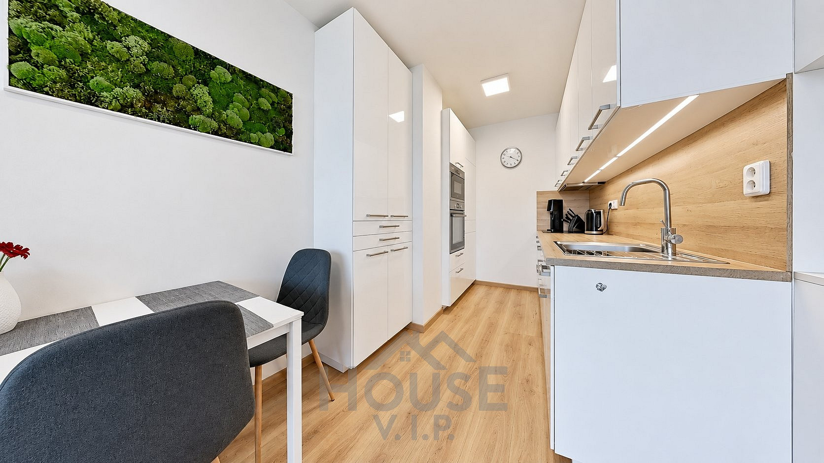 Prodej bytu 3+kk 63 m² – fotografie 3