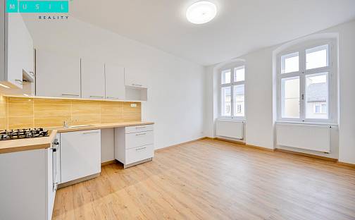 Pronájem bytu 2+kk 45 m², Bezručova, Šternberk, okres Olomouc