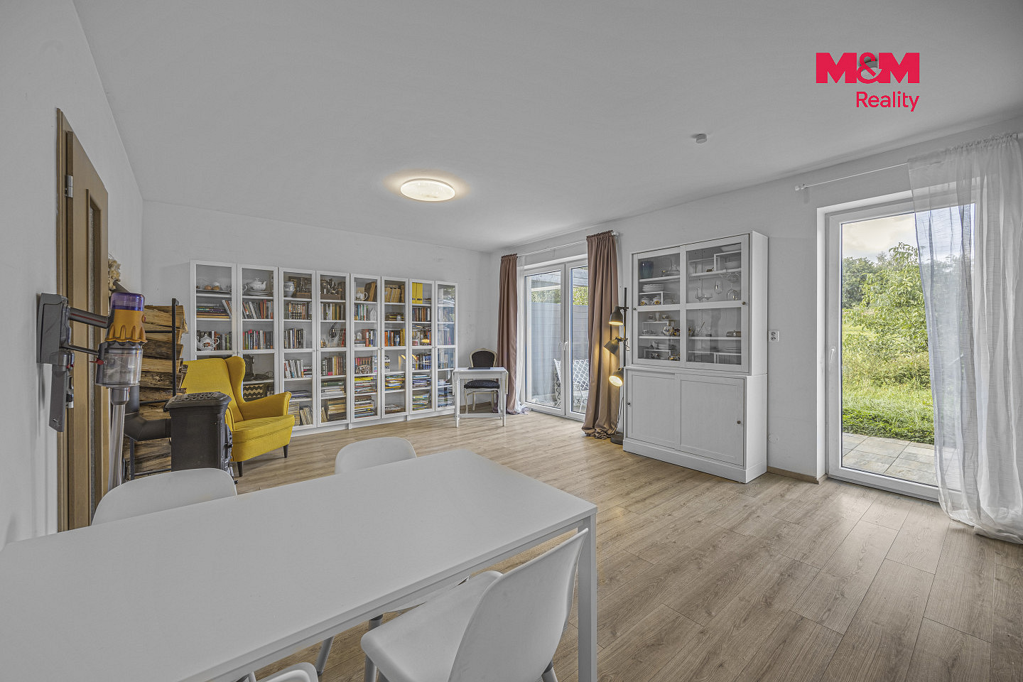 Prodej domu 119 m² s pozemkem 219 m² – fotografie 2