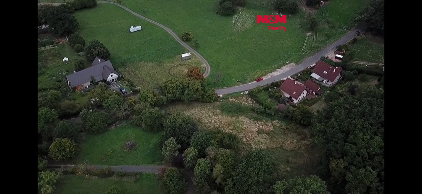 Prodej stavebního pozemku 2 930 m²