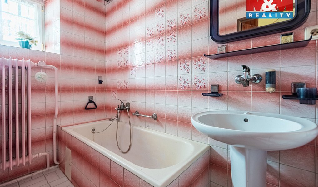 Prodej domu 365 m² s pozemkem 2 873 m², Račetice – náhled fotky 20