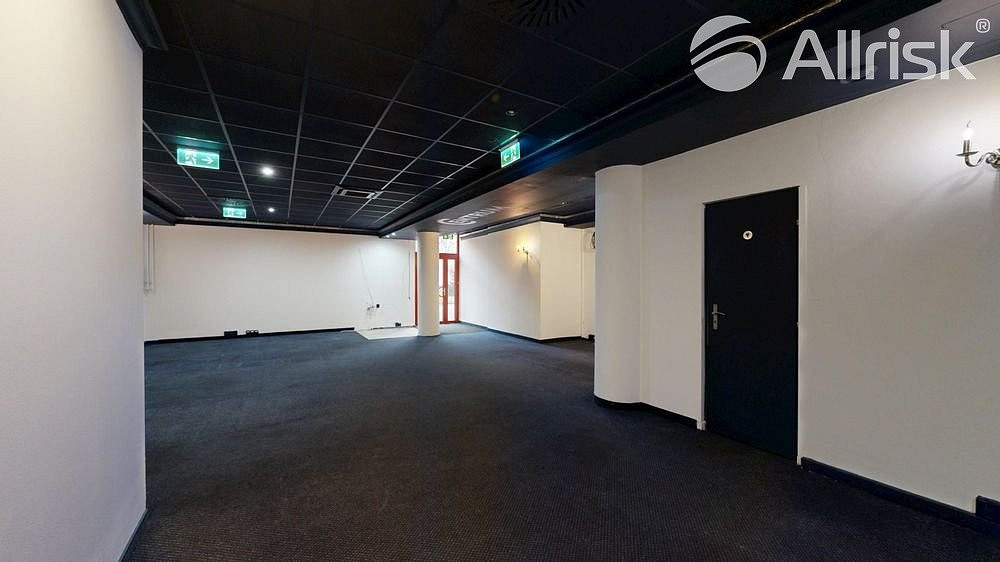 Pronájem komerčního objektu (jiného typu) 88 m² — photo 2
