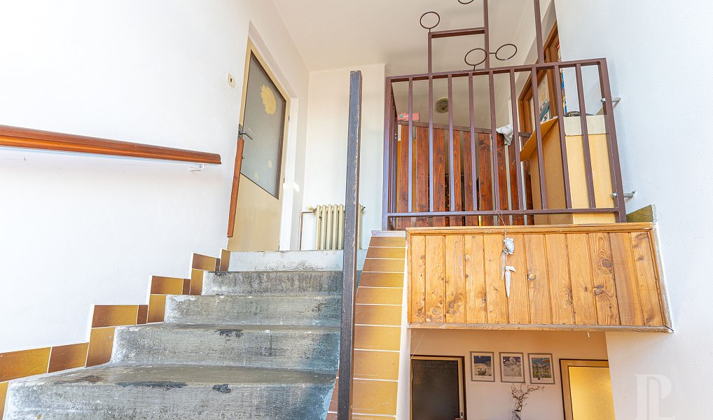 Prodej domu 335 m² s pozemkem 752 m², Strakonice – náhled fotky 5