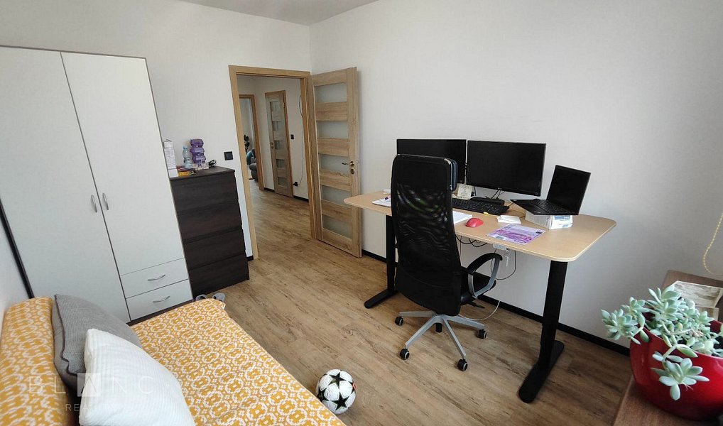 Pronájem bytu 3+kk 71 m², Praha – náhled fotky 11